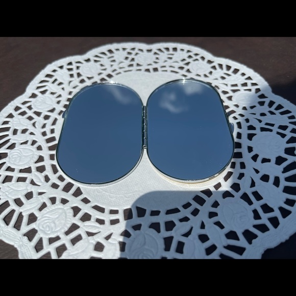 Compact mirror by Papyrus - Picture 6 of 8